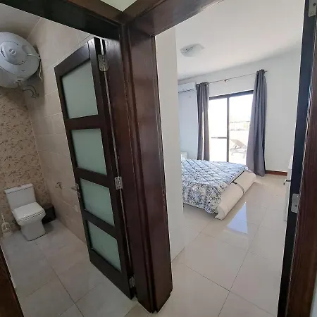 Sea View Penthouse 公寓 *