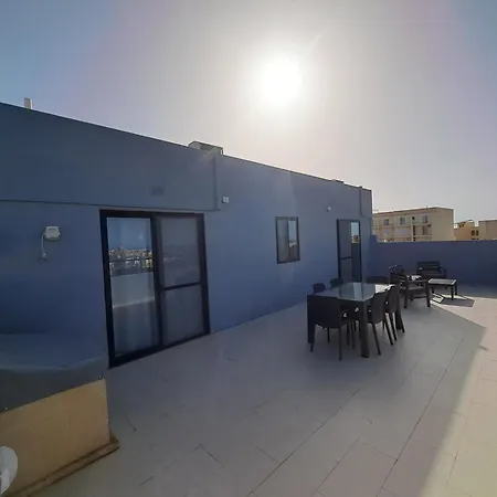 Sea View Penthouse Lägenhet